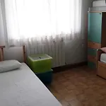 Angolo Piscina Apartman